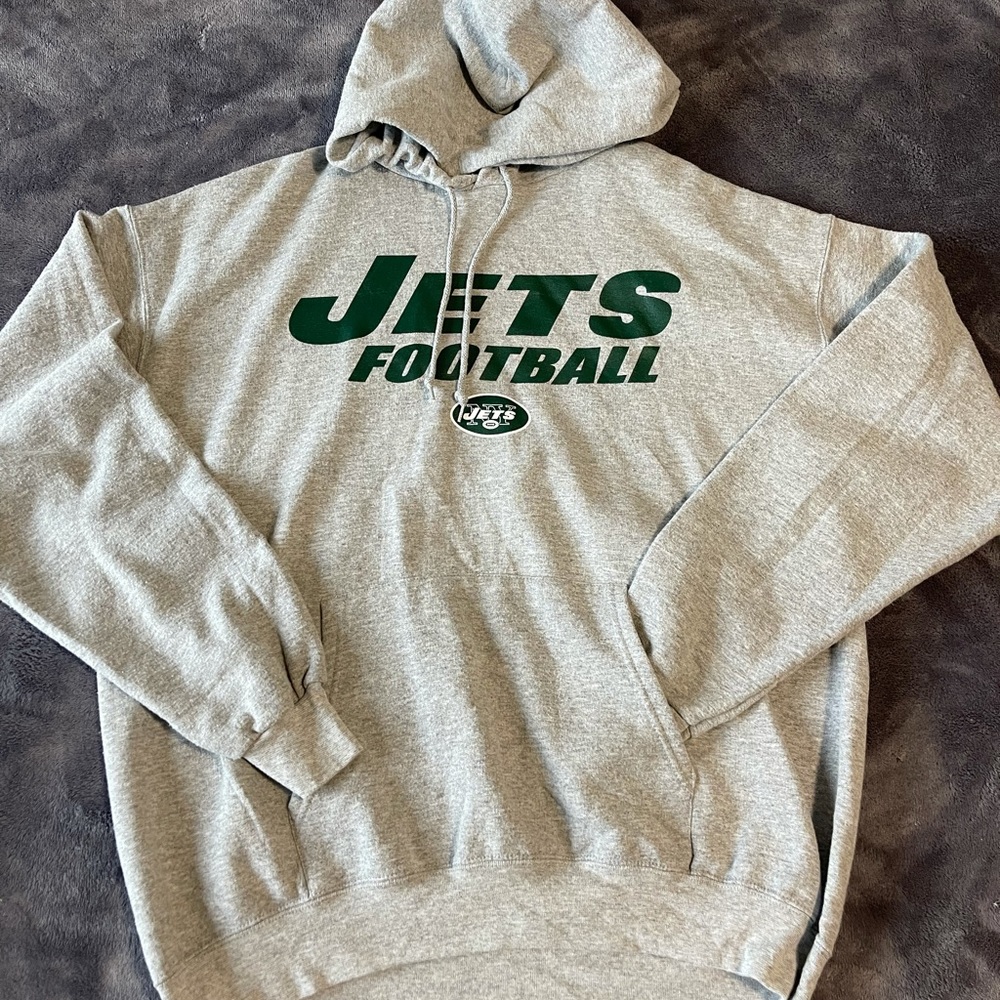 NY Jets FootBall Sweater 
Men’s L